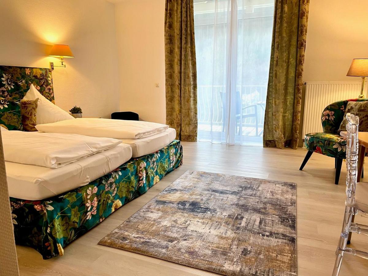 Hotel Zum Engel Mespelbrunn Eksteriør billede