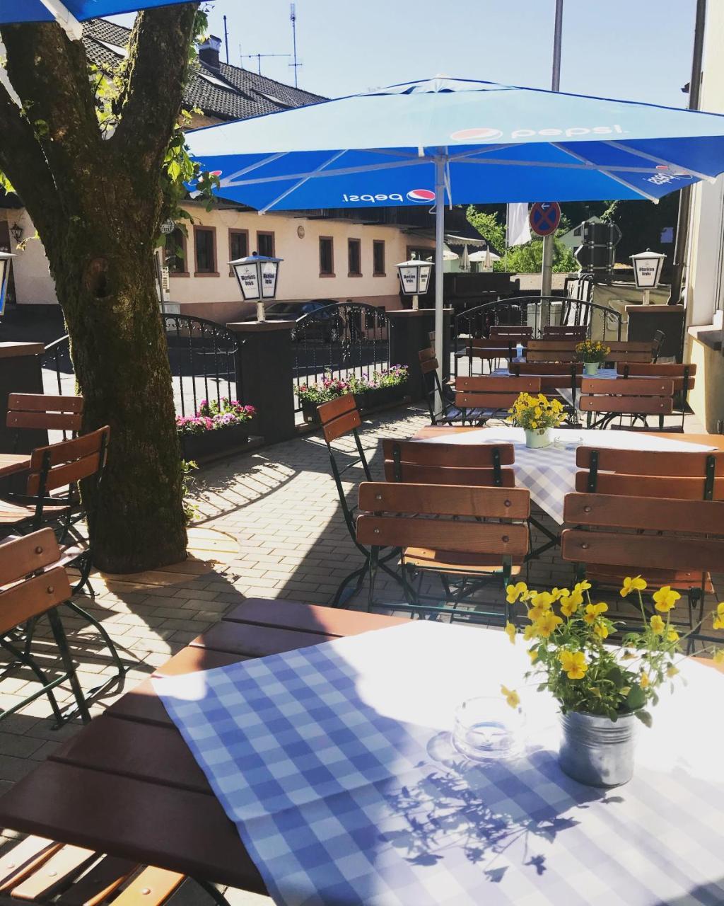 Hotel Zum Engel Mespelbrunn Eksteriør billede